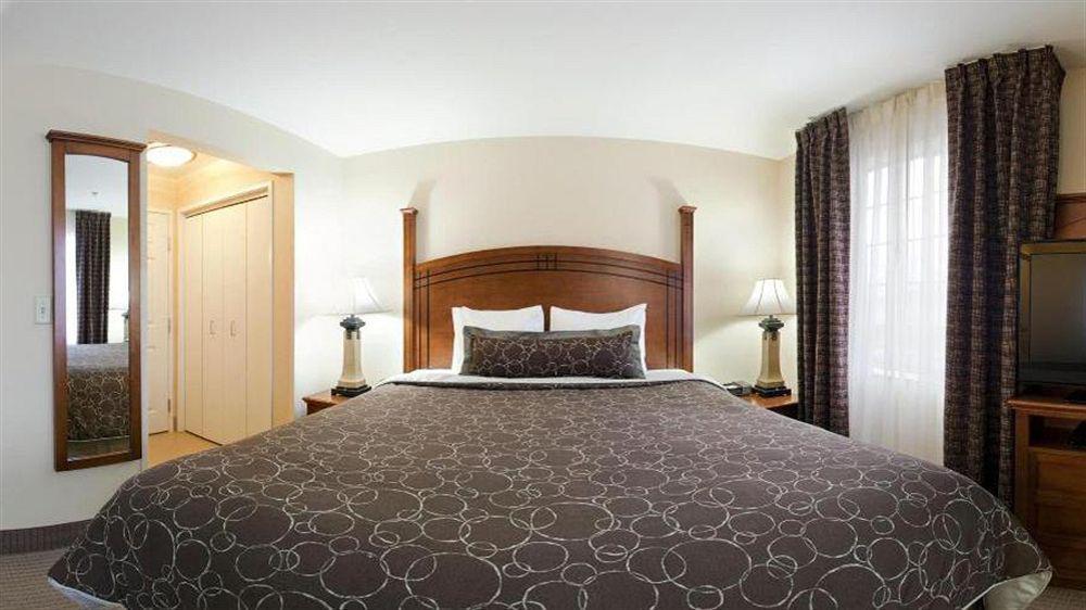 Staybridge Suites Reno Nevada, An Ihg Hotel Extérieur photo